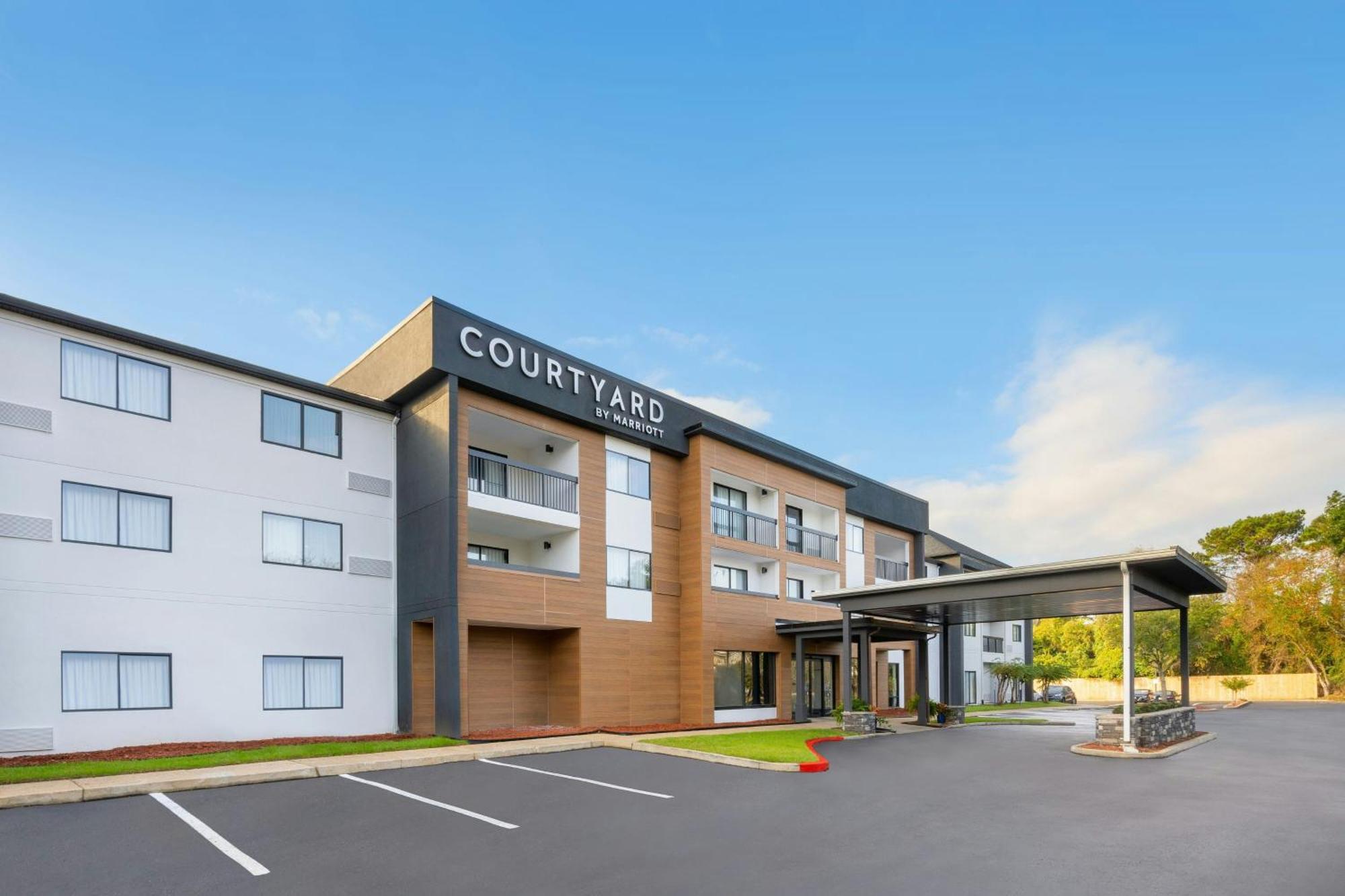 Courtyard Mobile Hotel Exterior foto